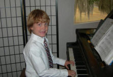 Piano boy, DeBary Florida